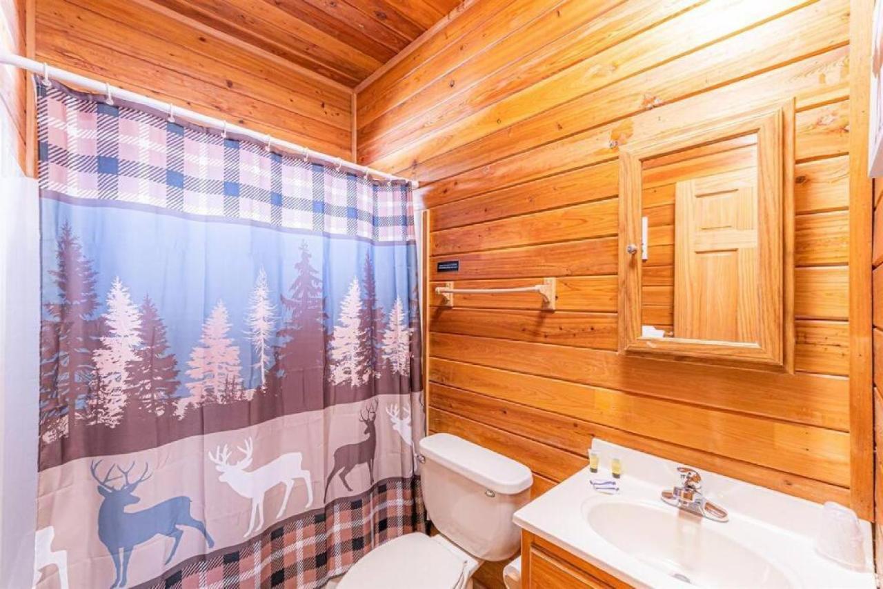 Cabin #3 Rainbow Trout - Pet Friendly- Sleeps 6 - Playground & Game Room Payson Eksteriør billede
